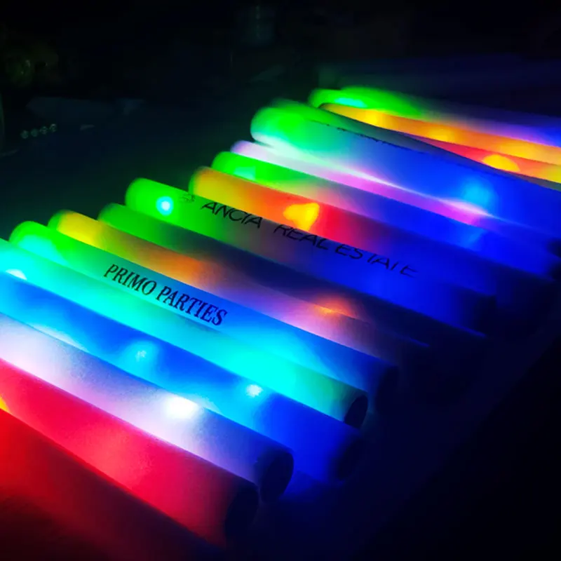 Customized LED Glow Sticks Lig - Flashing Led Foam Sticks Party recension och pris